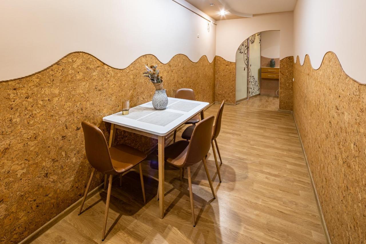 The Main Square! 2 Separated Bedrooms, Balcony Lvov Exteriér fotografie